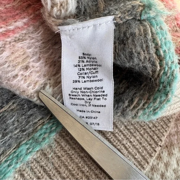 Talbots Pastel Multicolor Fairisle Stripe Lambswool Round Neck Womens Size M - Picture 12 of 12